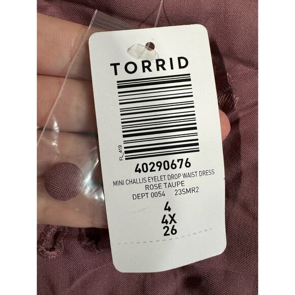 Torrid Mini Challis Eyelet Dress Women’s Size 4X Plus Rose Taupe Bell Sleeve NEW - Picture 4 of 16